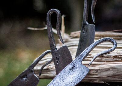 Hand Forged Outdoor-Messer Neck Knife